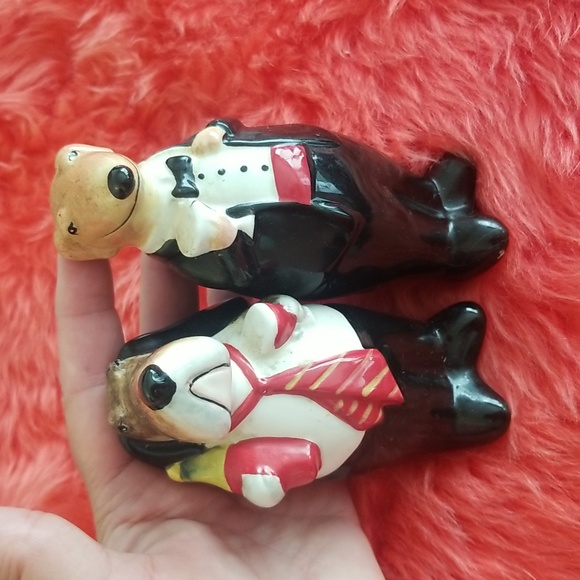 Kitchen Dog Salt Pepper Shaker Set Poshmark